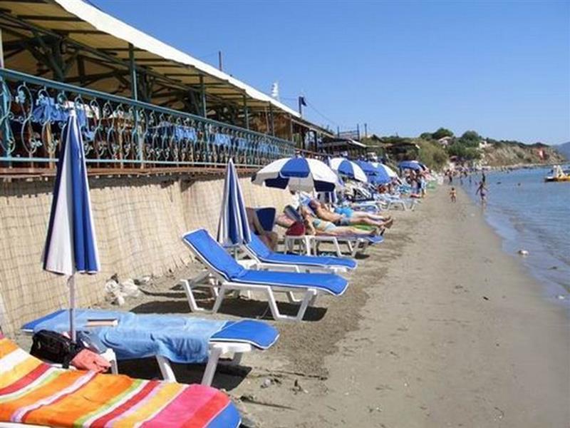 Arkadianos Aparthotel Agios Sostis  Exterior foto